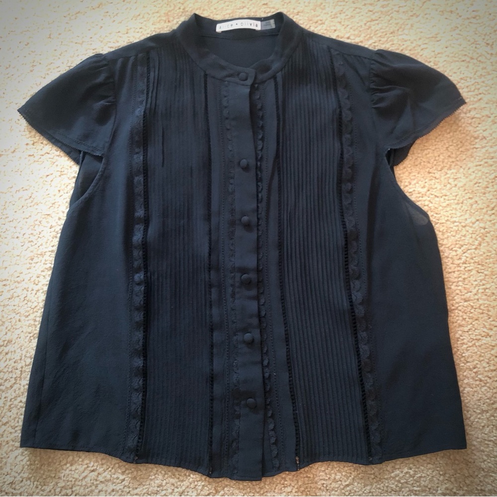 Alice + Olivia Black Silk Short Sleeve Blouse Top shirt
